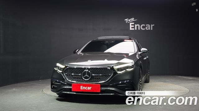 Mercedes-Benz E-Class E300 4MATIC AMG Line — пробег 30 388 км — фото 3 из 5