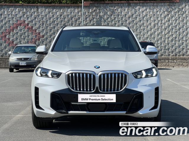 BMW X5 xDrive 40i M Sport — пробег 4 417 км — фото 3 из 5