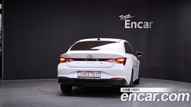 Hyundai AVANTE Smart — пробег 80 390 км — фото 4 из 5