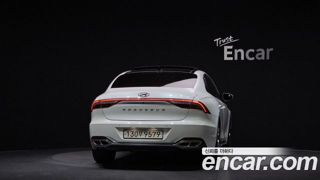 Hyundai Grandeur из Кореи Encar