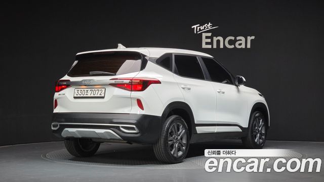 Kia Seltos из Кореи Encar