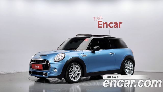 Mini Cooper Standard Third Generation — пробег 115 360 км — фото 1 из 5