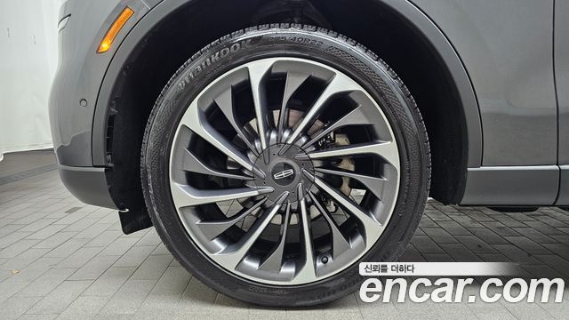 Lincoln Aviator 3.0 Reserve  AWD — пробег 90 157 км — фото 5 из 5