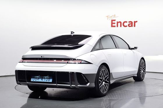 Hyundai Ioniq6 Long Range AWD Prestige — пробег 128 273 км — фото 2 из 5