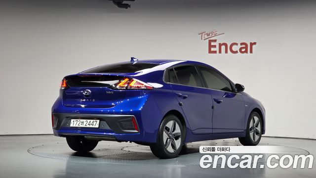 Hyundai Ioniq из Кореи Encar