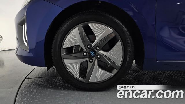 Hyundai Ioniq из Кореи Encar