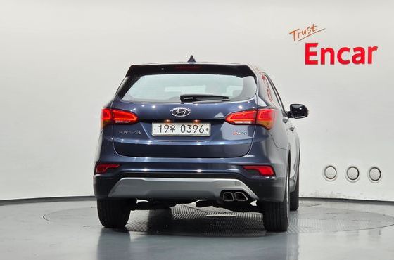 Hyundai Santafe Diesel 2.0 2WD Smart — пробег 122 825 км — фото 4 из 5