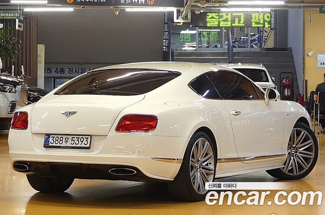Bentley Continental 6.0 GT Speed — пробег 28 000 км — фото 3 из 5