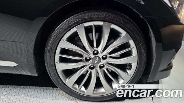 Hyundai Genesis из Кореи Encar