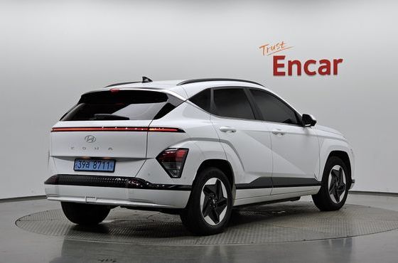 Hyundai Kona Long Range Premium — пробег 49 334 км — фото 2 из 5
