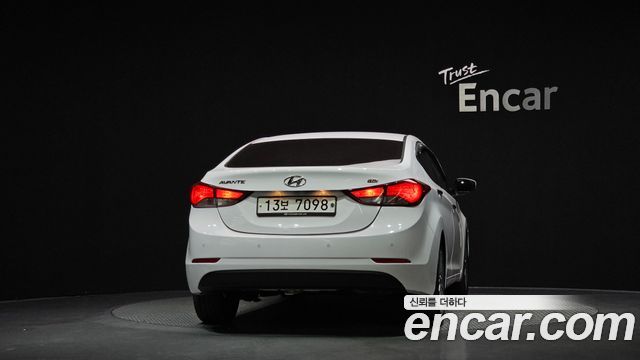 Hyundai AVANTE из Кореи Encar