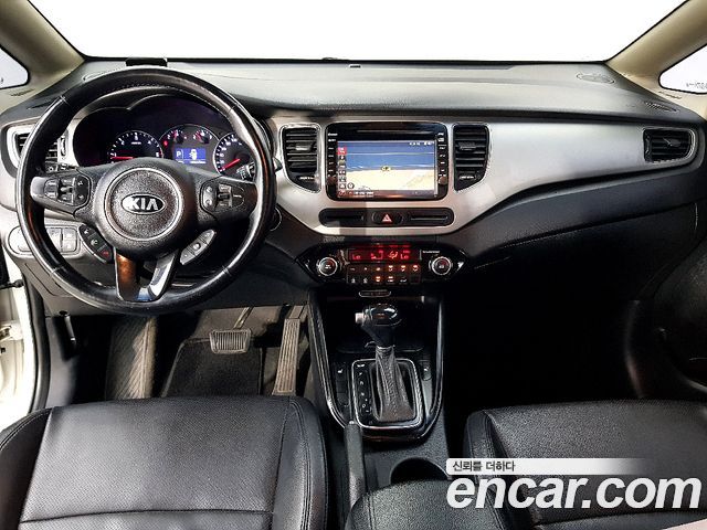 Kia Carens из Кореи Encar