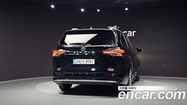 Toyota Sienna из Кореи Encar