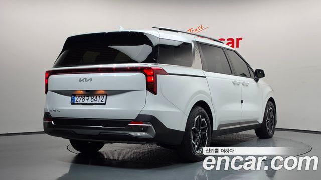 Kia Carnival Diesel 9-Seater Noblesse — пробег 58 580 км — фото 2 из 5