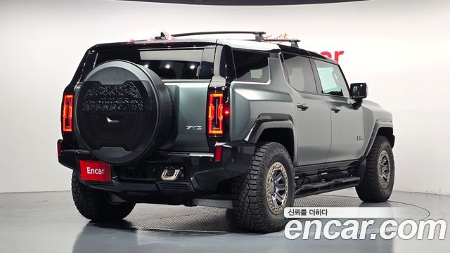 GMC Hummer EV e4WD — пробег 3 463 км — фото 2 из 5