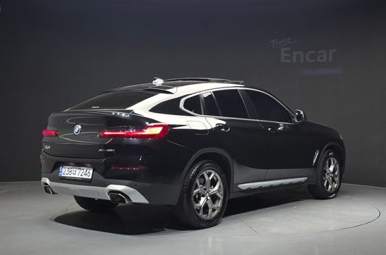 BMW X4 xDrive20i xLine — пробег 63 983 км — фото 2 из 5