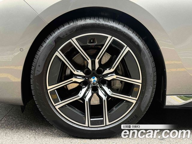 BMW 7-Series 740d xDrive M Sport — пробег 52 642 км — фото 4 из 5