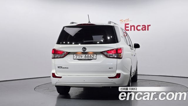 Ssangyong KORANDO 4WD GT 11-seater — пробег 137 713 км — фото 4 из 5