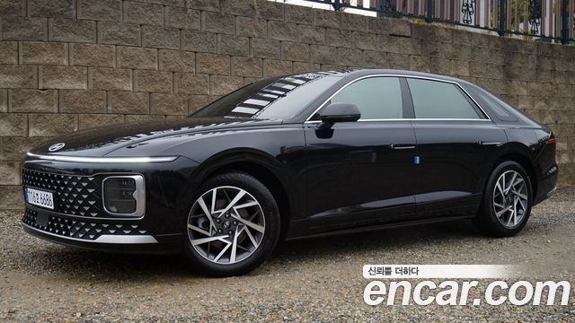 Hyundai Grandeur 2,5 Gasoline 2WD Premium — пробег 23 000 км — фото 2 из 5