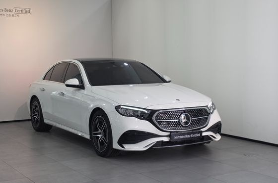 Mercedes-Benz E-Class E200 AMG Line — пробег 1 090 км — фото 1 из 5
