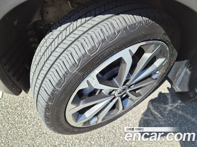 Ssangyong TIBOLI из Кореи Encar