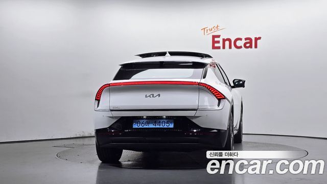Kia EV6 из Кореи Encar