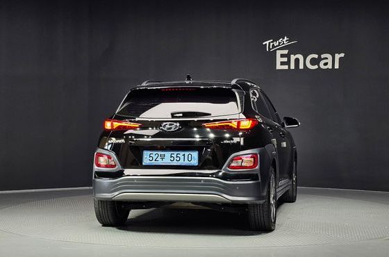 Hyundai Kona Premium — пробег 286 450 км — фото 4 из 5