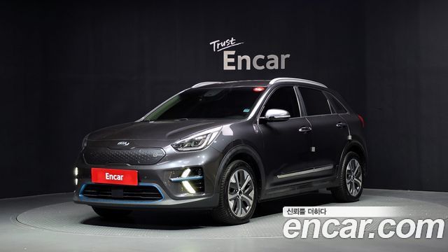 Kia Niro Noblesse — пробег 194 712 км — фото 1 из 5