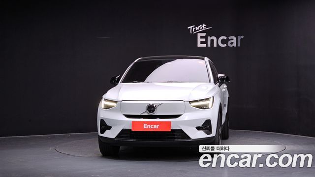 Volvo C40 Twin Ultimate — пробег 47 979 км — фото 3 из 5