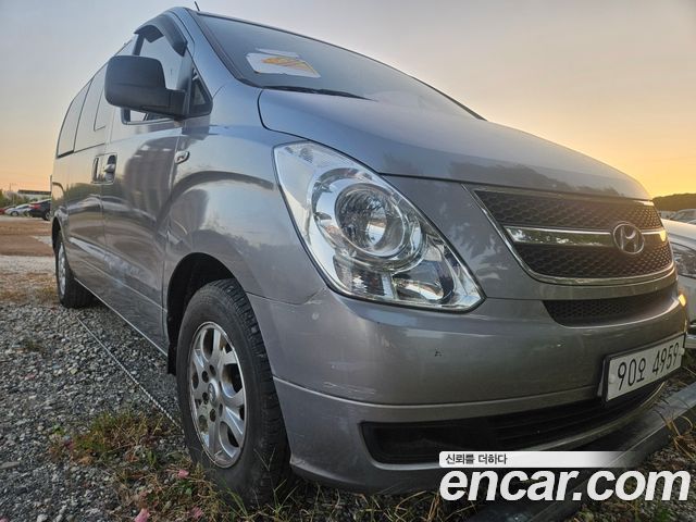 Hyundai Starex 5-Seater VAN CVX Deluxe — пробег 237 950 км — фото 3 из 5