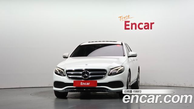 Mercedes-Benz E-Class из Кореи Encar