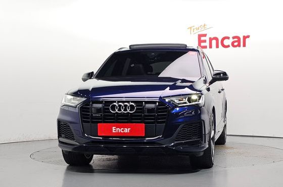 Audi Q7 55 TFSI Quattro Premium — пробег 75 388 км — фото 3 из 5