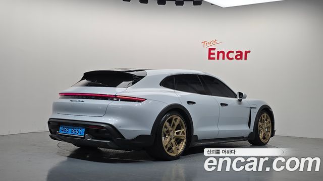 Porsche Taycan из Кореи Encar