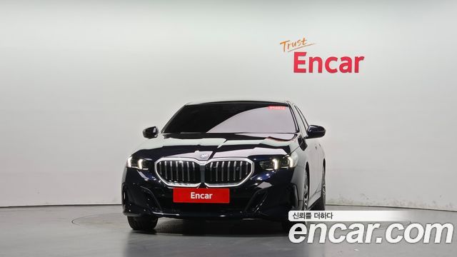 BMW i5 eDrive 40 M Sport — пробег 21 874 км — фото 3 из 5