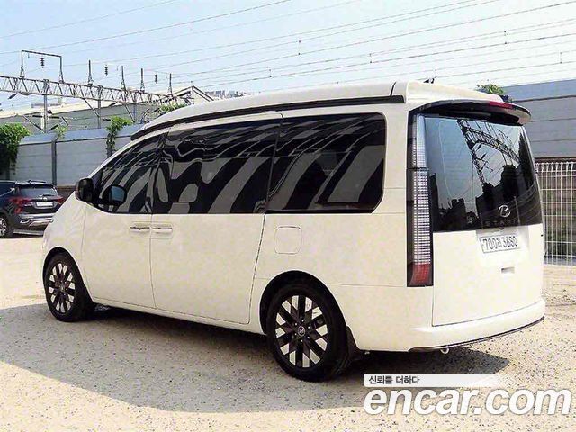 Hyundai Staria из Кореи Encar