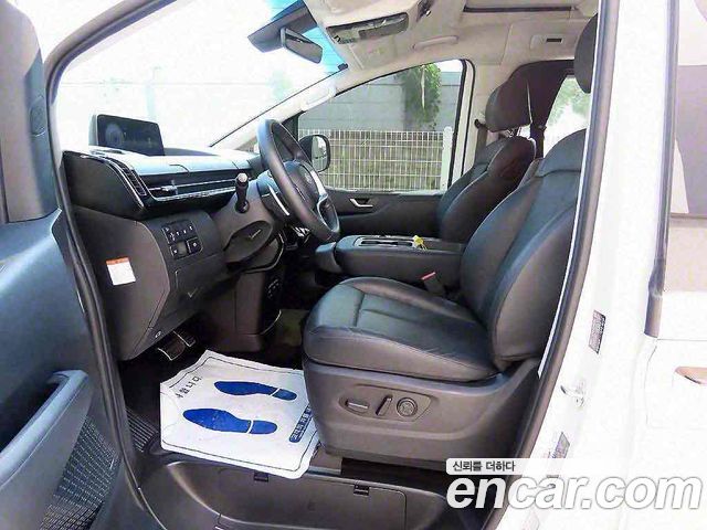 Hyundai Staria из Кореи Encar