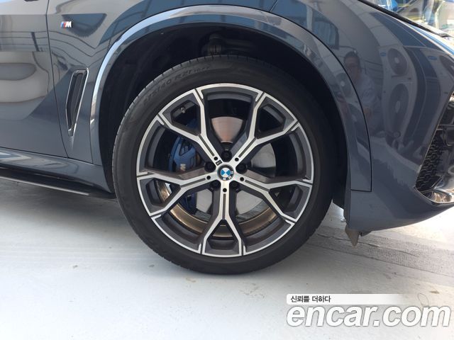 BMW X5 xDrive 30d M Sport — пробег 88 000 км — фото 4 из 5