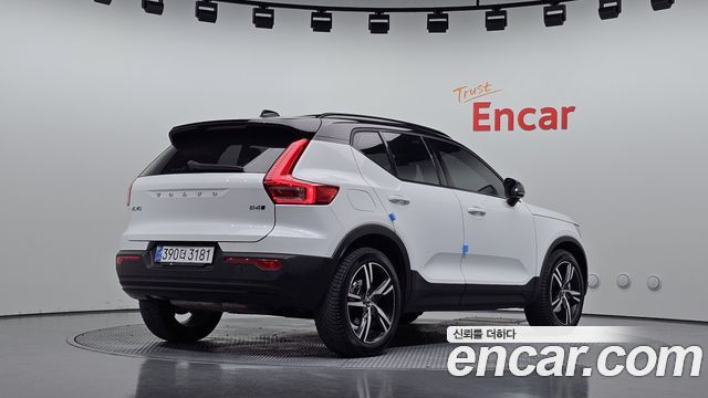 Volvo XC40 из Кореи Encar