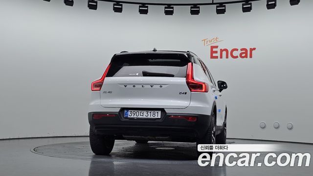 Volvo XC40 из Кореи Encar