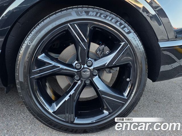 Genesis GV80 из Кореи Encar