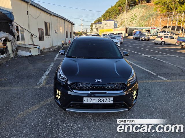 Kia Niro 1.6 HEV Noblesse Special — пробег 98 741 км — фото 1 из 5