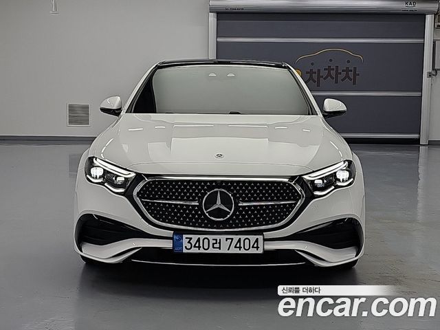 Mercedes-Benz E-Class E300 4MATIC AMG Line — пробег 8 063 км — фото 1 из 5