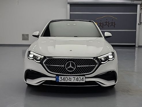 Mercedes-Benz E-Class E300 4MATIC AMG Line — пробег 8 063 км — фото 1 из 5
