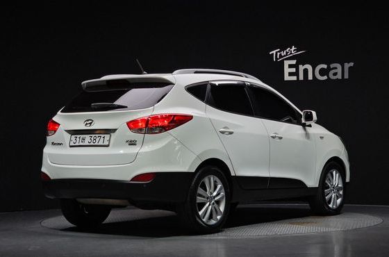Hyundai Tucson Diesel 2WD X20 Smart — пробег 269 975 км — фото 2 из 5