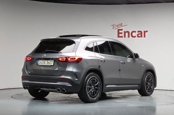 Mercedes-Benz GLA-Class GLA45 AMG 4MATIC+ — пробег 23 885 км — фото 2 из 5