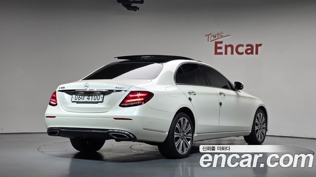 Mercedes-Benz E-Class из Кореи Encar