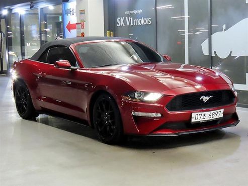 Ford Mustang Convertible — пробег 136 455 км — фото 1 из 5