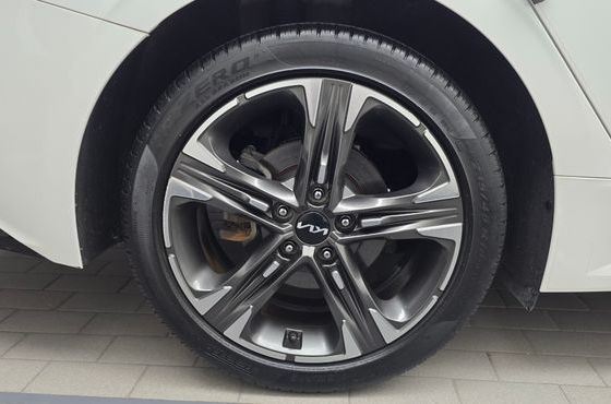 Kia K5 2.0 Signature — пробег 53 088 км — фото 5 из 5