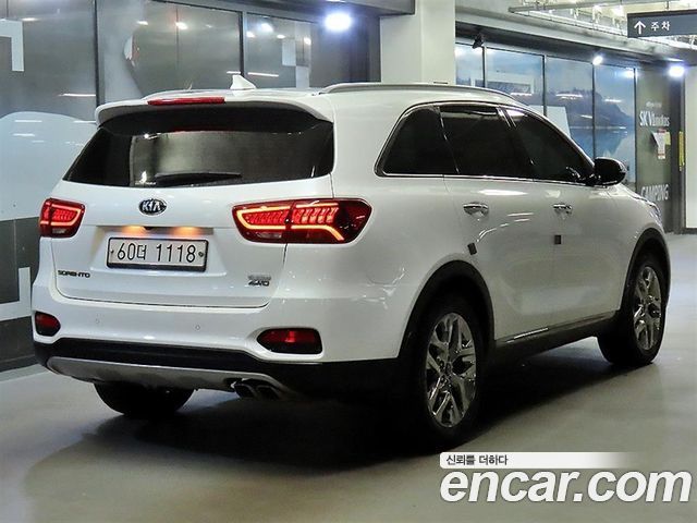 Kia Sorento Diesel 2.0 4WD Master Special — пробег 122 059 км — фото 2 из 5