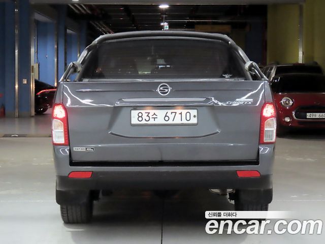 Ssangyong KORANDO CX7 4WD VISION — пробег 121 704 км — фото 2 из 5